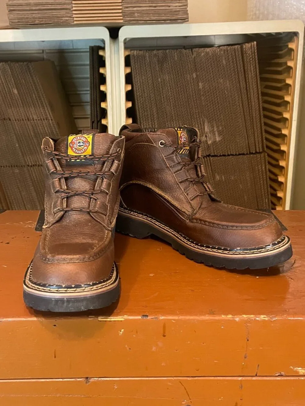 JUSTIN Men's Size 10.5 M Brown Cowhide Leather Steel Toe Ankle Boots WK900